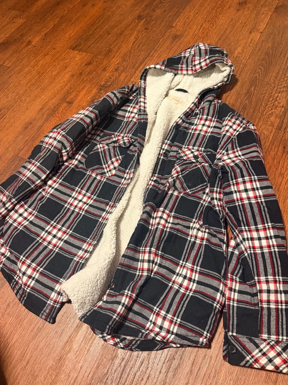 Women’s Plaid Sherpa Lined Hooded Flannel Jacket